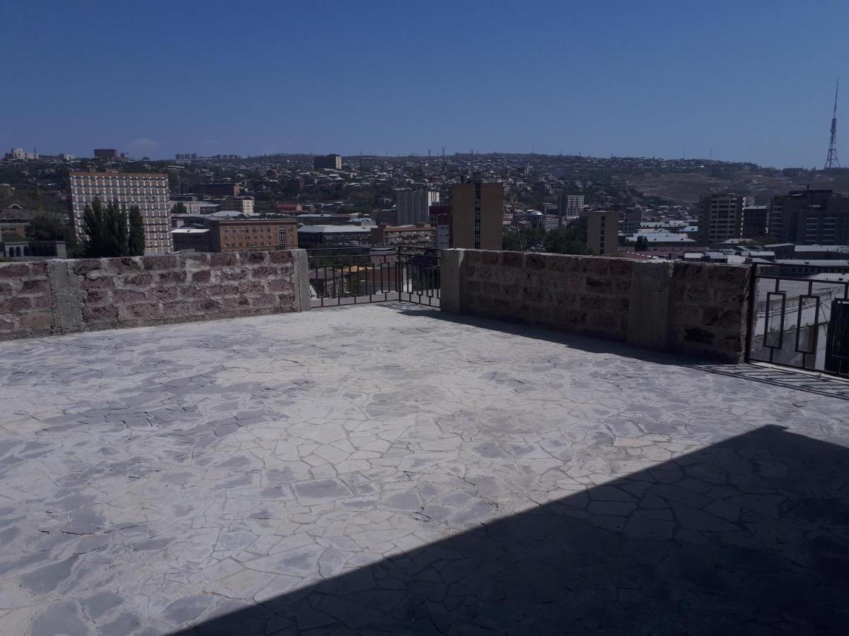 Art Guest House In Kaskad Yerevan Exterior foto