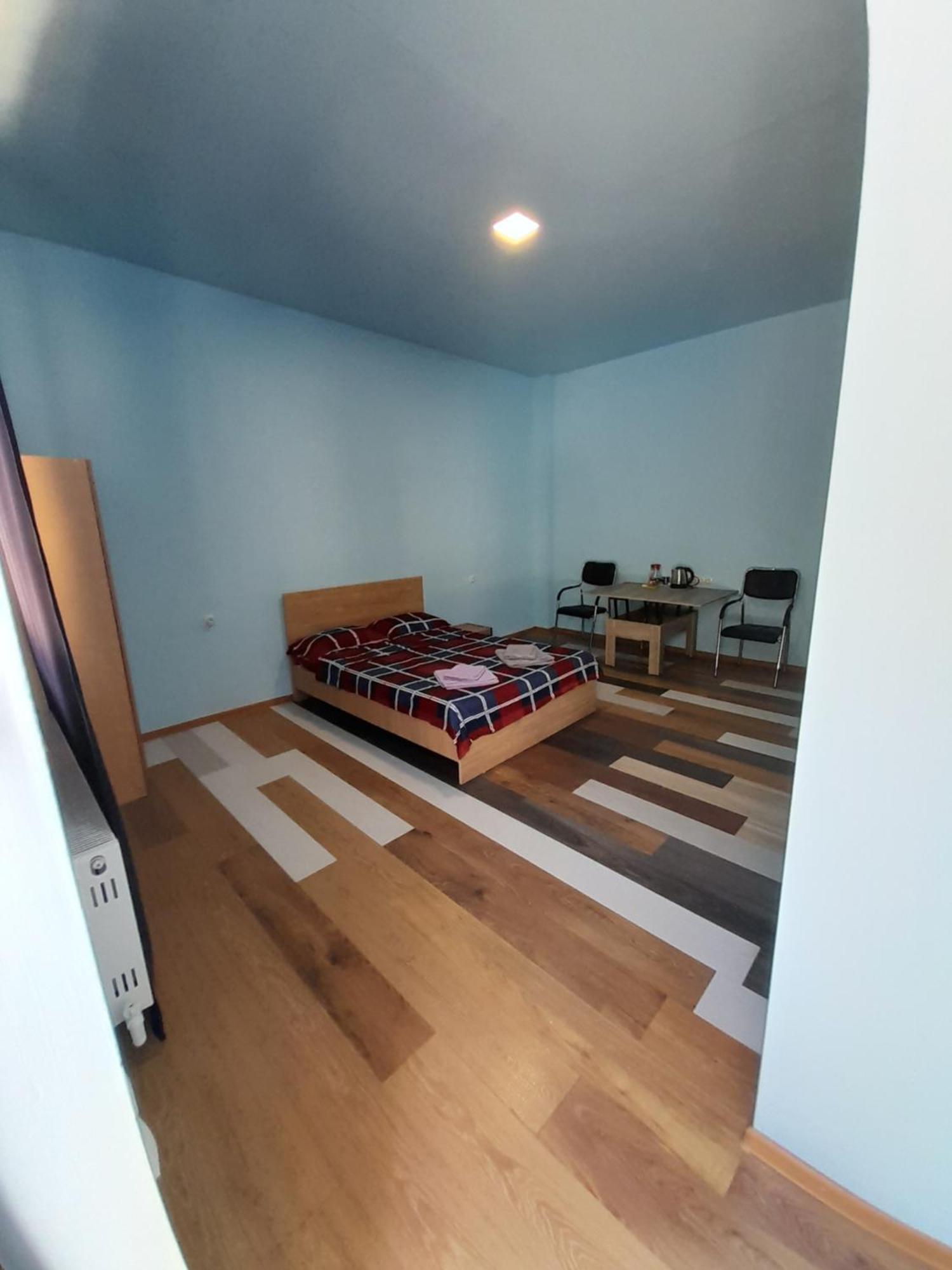 Art Guest House In Kaskad Yerevan Quarto foto