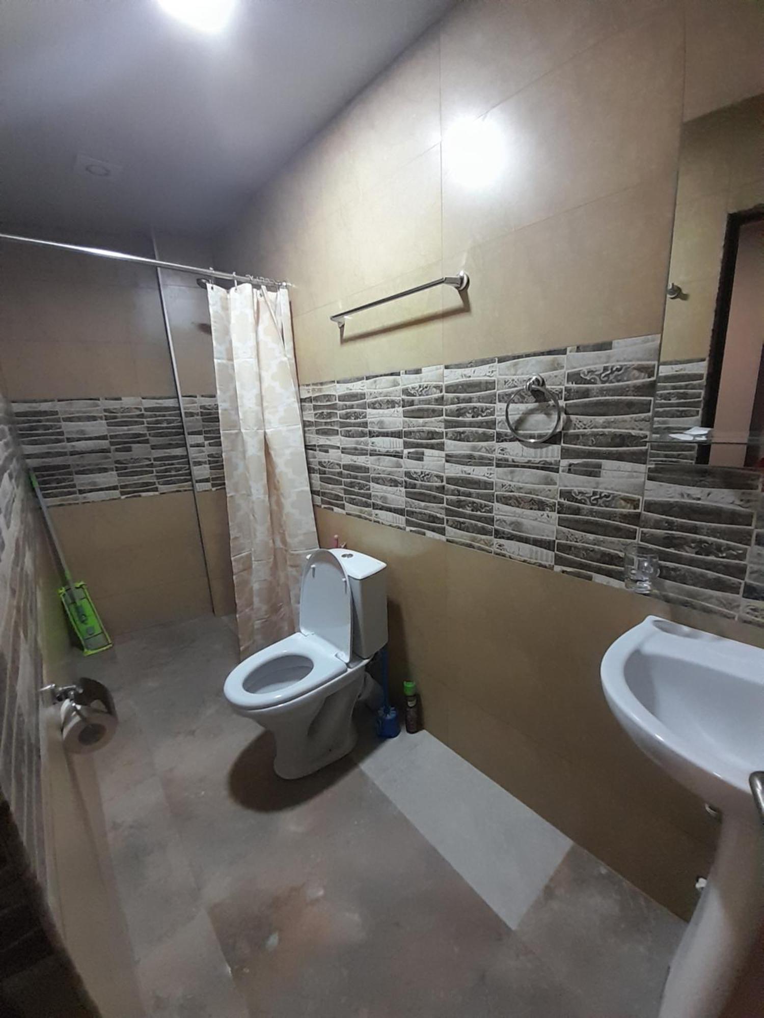 Art Guest House In Kaskad Yerevan Quarto foto